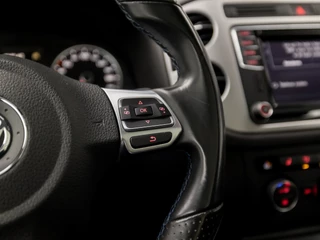 Volkswagen Tiguan Volkswagen Tiguan 1.4 TSI R-Line Sport 150Pk Automaat (PANORAMADAK, NAVIGATIE, XENON, CAMERA, LEDEREN SPORTSTOELEN, STOELVERWARMING, KEYLESS, CRUISE, NIEUWE APK, NIEUWSTAAT) - afbeelding nr 24