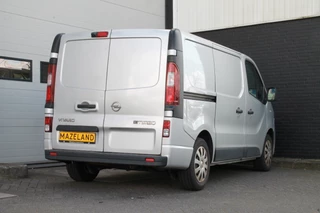 Opel Vivaro - Airco - Navi - Cruise - € 10.900,- Excl. - afbeelding nr 2