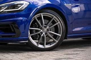 Volkswagen Golf Volkswagen Golf 2.0 TSI 4Motion R Pano Dynaudio Camera Leer - afbeelding nr 14