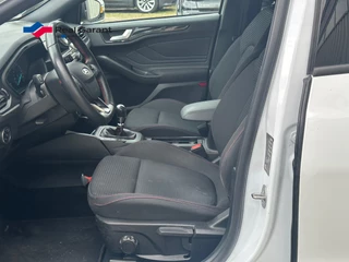 Ford Focus Ford Focus Wagon 1.0 EcoBoost ST Line Business eerste eig delaer ond - afbeelding nr 17