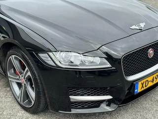 Jaguar XF Jaguar XF 2.0 200pk Automaat R-Sport,Portfolio,Navi,Xenon,18