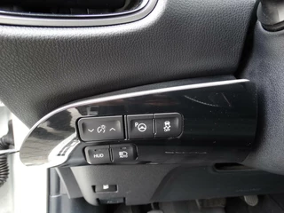 Toyota Prius Toyota Prius 1.8 Executive / Leder / HUD / JBL Dealer ond. - afbeelding nr 6