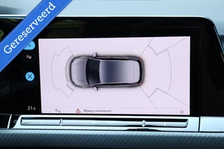 Volkswagen Golf Volkswagen Golf 8 1.5 eTSI / 3x R-Line / DSG / ACC / DAB / Navi / CarPlay / 150pk / LED / 17