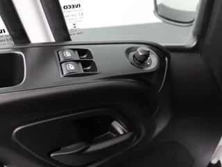Iveco Daily | Airco | 3-Persoons | 750Kg Laadklep - afbeelding nr 9