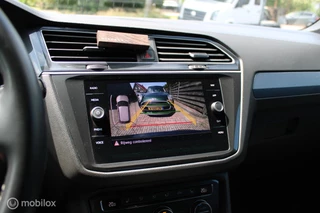 Volkswagen Tiguan Volkswagen Tiguan 1.5 TSI ACT Highline R-LINE HUD VIRTUAL DASHBOARD - afbeelding nr 20