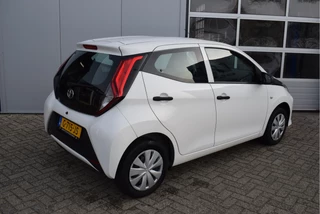 Toyota Aygo Toyota Aygo 1.0 VVT-i x-fun | Airco | NL-Auto | 5-deurs | Bluetooth - afbeelding nr 4