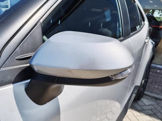 Toyota Yaris Cross Toyota Yaris Cross 1.5 Hybrid 130 Dynamic | Comfort Pack | Sensoren v/a | Stoelverw - afbeelding nr 36