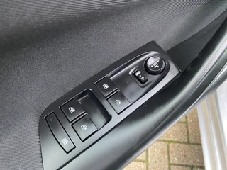 Opel Astra Opel Astra Sports Tourer 1.0 Turbo Business+ 50% deal 4.875,- ACTIE Sportstoelen / Navi  / Clima / Cruise / Telefoon - afbeelding nr 16