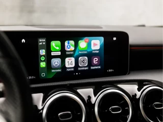 Mercedes-Benz A-Klasse Automaat (APPLE CARPLAY, GROOT NAVI, CAMERA, LEDER/ALCANTARA, DIAMOND GRILL, SPORTSTOELEN, STOELVERWARMING, GETINT GLAS, WIDESCREEN, NIEUWE APK, NIEUWSTAAT) - afbeelding nr 8