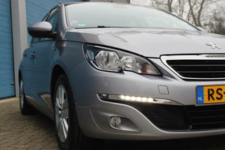 Peugeot 308 Peugeot 308 1.2 PureTech Allure | Clima/LMV/Navi/PDC/1e EIG. - afbeelding nr 29