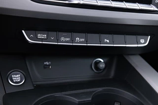 Audi A4 Audi A4 Avant 35 TFSI S edition Competition | PANORAMADAK | Full LED | ECC | CARPLAY *2e Pinksterdag OPEN v.a 11u tot 17u* - afbeelding nr 16