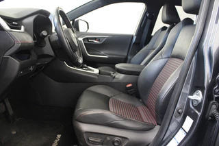 Toyota RAV4 Toyota RAV4 2.5 Plug-in Hybrid AWD Business Plus |Stoelverwarming|Camera|Navi| - afbeelding nr 10