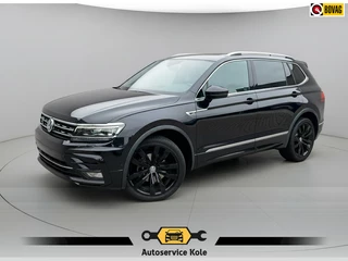 Volkswagen Tiguan Allspace 1.5 TSI R-Line * Trekhaak * Camera * Virtual Cockpit * Stoelverwarming *