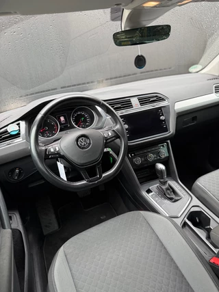 Volkswagen Tiguan Volkswagen Tiguan 1.5 TSI ACT Comfortline Business Automaat - afbeelding nr 3