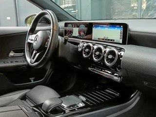 Mercedes-Benz A-Klasse Mercedes-Benz A-Klasse 200 Business Solution Plus Upgrade | Wide Screen | Navi | Stoelverw. | LED/Xenon | Camera | - afbeelding nr 16