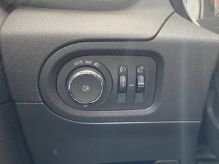 Opel Grandland X Opel Grandland X 1.6 Turbo Hybrid Business Edition #RIJKLAAR# - afbeelding nr 31