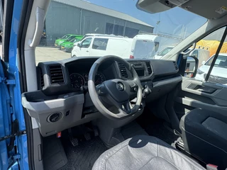 Volkswagen Crafter Volkswagen Crafter 35 2.0 TDI L4 Trendline BAKWAGEN MET DEUREN / EURO 6 / N.A.P / DEALER ONDERHOUDEN - afbeelding nr 11
