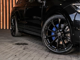 Volkswagen Touareg | BLACK STYLE | PANORAMADAK | LEDER | HEAD-UP | KEYLESS | MASSAGE | VENTILATIE | - afbeelding nr 24