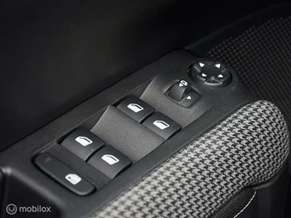Citroën C3 Aircross Citroen C3 Aircross 130pk Shine I Schuif/kanteldak I Leder I - afbeelding nr 35
