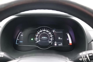 Hyundai Kona Hyundai Kona EV Premium 64 kWh leder stoelverwarming+koeling adaptive cruise & climate control carplay android auto krell - afbeelding nr 36