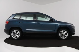 Škoda Karoq Skoda Karoq 1.5 TSI ACT Ambition Business (ACHTERUITRIJCAMERA, PARKEERSENSOREN, CRUISE CONTROL, NAVIGATIE, AUTOMAAT) - afbeelding nr 14