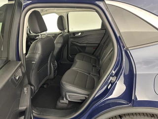 Ford Kuga (INCL-BTW) *1/2LEATHER | FULL-LED | DIGI-COCKPIT | ADAPTIVE-CRUISE | BLINDSPOT | PARK-PILOT | CAMERA | NAVI-FULLMAP | HEATED-SEATS | COMFORT-SEATS | ECC | CARPLAY | PDC | DAB | LANE-ASSIST | - afbeelding nr 9
