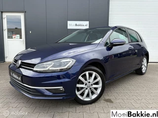 Volkswagen Golf - 449447383-0