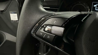 Škoda Scala Skoda Scala 1.0 TSI Online Edition PANO CARPLAY CAMERA LM - afbeelding nr 20