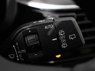 BMW 5 Serie BMW 5-serie Touring 530e M Sport PHEV AUTOMAAT 292PK Climate control Adaptieve cruise control Keyless Parkeersensoren Achteruitrijcamera Panoramadak LED Verwarmde voorstoelen Trekhaak Apple Carplay/ Android Auto - afbeelding nr 30