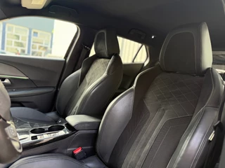Peugeot 2008 Peugeot 2008 1.2 PureTech GT|Focal|Automaat - afbeelding nr 51