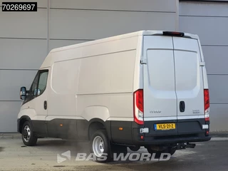 Iveco Daily Iveco Daily 35C18 3.0L Automaat Dubbellucht L2H2 Navi Camera Trekhaak Airco Cruise 11m3 Airco Trekhaak Cruise control - afbeelding nr 2