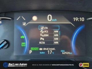 Toyota RAV4 Toyota RAV4 2.5 Plug-in Hybrid AWD Bi-Tone Plus PHEV - afbeelding nr 31