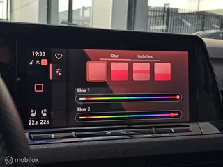 Volkswagen Golf Volkswagen Golf 2.0 TSI GTI Black Style Panorama/HUD/H&K/Leder - afbeelding nr 48