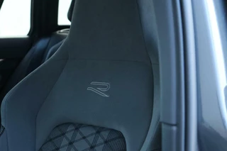 Volkswagen Golf Volkswagen Golf 8 Variant 1.5 eTSI / 3x R-Line / DSG / ACC / Matrix / DAB / LED / Trekhaak / 19