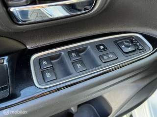 Mitsubishi Outlander Mitsubishi Outlander 2.4 PHEV Intense+ |carplay|trekhaak - afbeelding nr 15