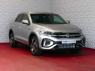 Volkswagen T-Roc Volkswagen T-Roc 1.5 TSI 150PK R-LINE EVO IQ LIGHT ALCANTARA ELEK.KLEP CARPLAY STOEL/STUUR VERW. 18