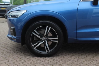 Volvo XC60 Volvo XC60 2.0 T4 R-Design / 360Camera / Leder&Alcantara / 20'' / Navigatie / Dodehoek / DAB / Cruise Control - afbeelding nr 14