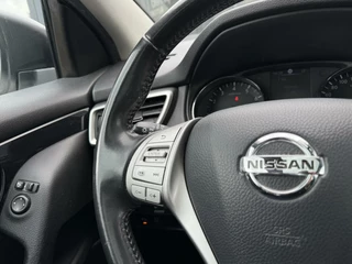 Nissan QASHQAI Nissan Qashqai 1.2 Connect Edition BJ`15 NAP NL PANO Distriketting vv - afbeelding nr 22
