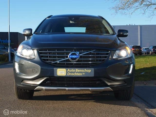 Volvo XC60 Volvo XC60 AWD 2.4 5Cyl Xenon Navi Pdc V+A Stoelverwarm 1eigenaar - afbeelding nr 7