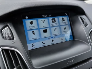 Ford Focus Ford Focus Wagon 1.0 EcoBoost 125pk Titanium | Origineel NL | Navi | Apple Carplay+Android Auto | Bi-Xenon | SONY Sound | Clima | Cruise | Keyless Entry | Pdc V+A+Assist+Camera | Privacy Glass | 17''lm - afbeelding nr 13