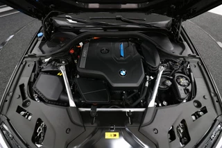 BMW 5 Serie BMW 5 Serie Touring 530 e xDrive M-Sport - afbeelding nr 43
