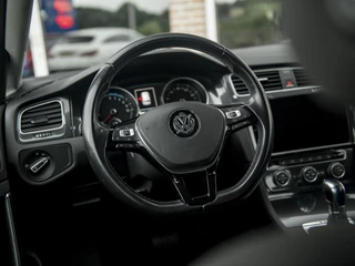 Volkswagen e-Golf Volkswagen e-Golf 136pk | Navi Discover Pro | Warmtepomp | LED koplampen | Apple Carplay & Android Auto | Stoelverwarming - afbeelding nr 13