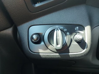 Ford C-MAX Ford C-Max 1.5 Titanium, airco,cruise,applecarplay,navigatie/camera, - afbeelding nr 23