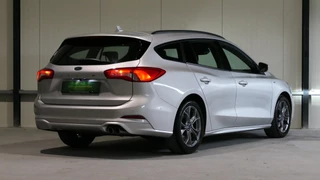 Ford Focus Ford Focus Wagon 1.0 EcoBoost ST Line Business |Winter pack!|ST-line! - afbeelding nr 2