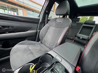 Hyundai Tucson Hyundai Tucson 1.6 T  PHEV N Line Sky 4WD  65km Electr rijden  hierna Hybride , N-Line Luxe uitvoering Panorama Schuif / Kantel dak  , Dodehoek directie , 360o camera , Navigatie , Electr voorstoelen - afbeelding nr 24