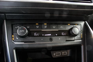 Volkswagen Polo Volkswagen Polo 1.0 TSI Highline DSG/ACC/APPLE CARPLAY - afbeelding nr 13