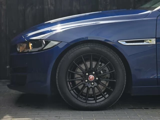 Jaguar XE Jaguar XE 2.0 D Prestige| Vol leer| Camera| Navigatie| PDC| - afbeelding nr 11