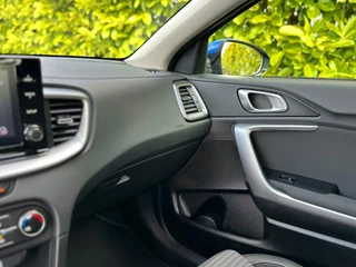 Kia XCeed Kia XCeed 1.5 T-GDi DynamicLine | Stuur- Stoelverwarming | Camera | Carplay | Fabrieksgarantie - afbeelding nr 19