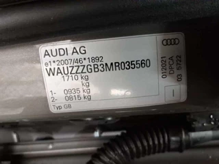 Audi A1 Sportback Audi A1 Sportback 35TFSi 150pk S Edition S-Tronic | ACC | MMI Navi Plus & App-conn. | B&O Audio | Drive Select | LED | Grootlichtassist | Keyless Entry & Start | 18