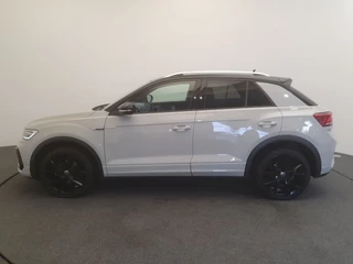 Volkswagen T-Roc Volkswagen T-Roc 1.5 TSI R-Line 150PK DSG Camera, Dodehoek detectie, Trekhaak, Keyless entry - afbeelding nr 3